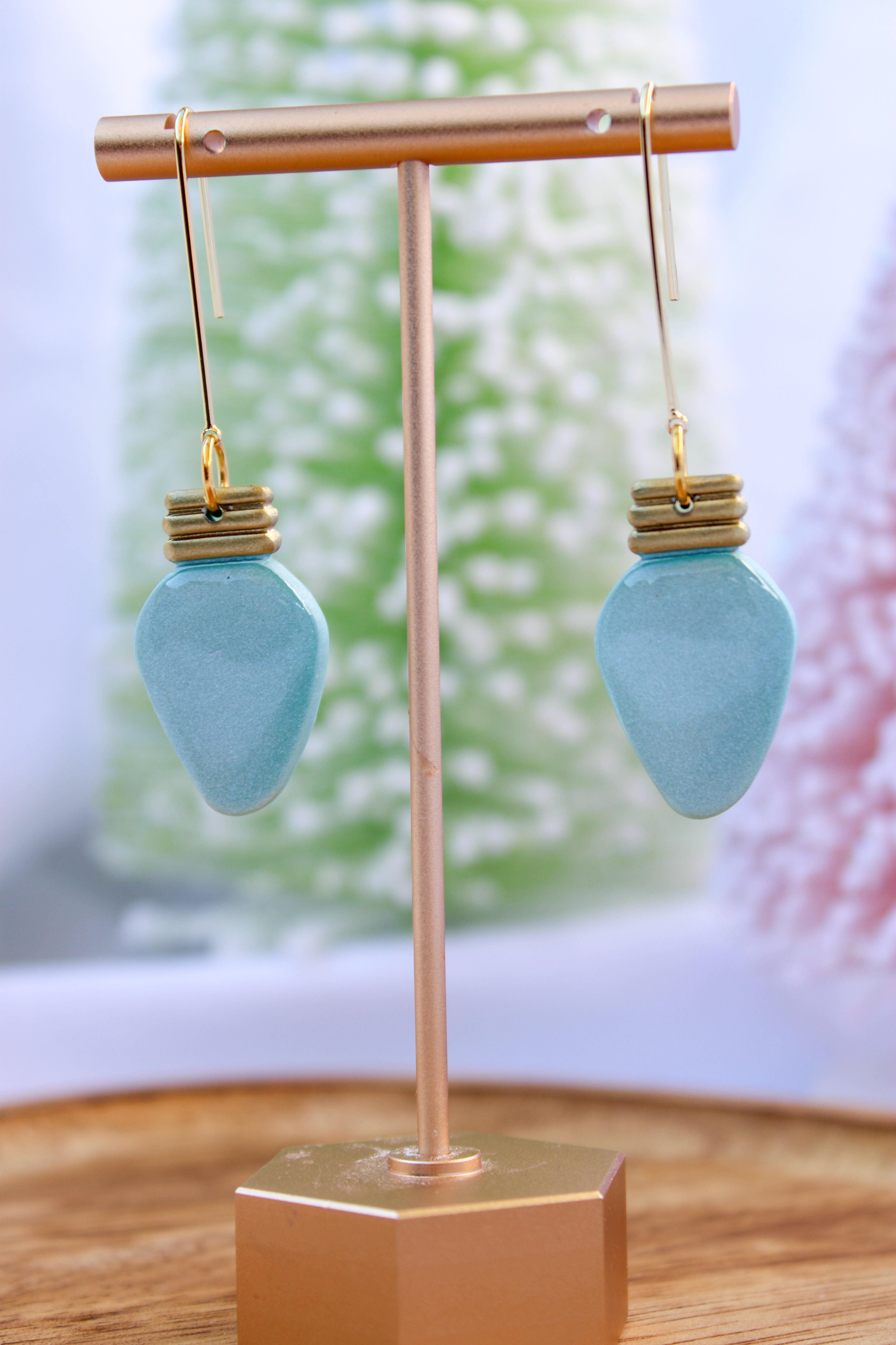 Light Bulb Dangles (multiple colors)
